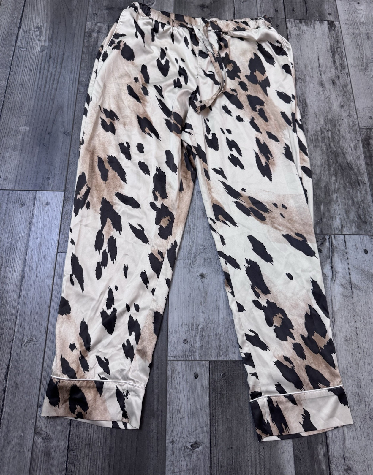 Express Satin Leopard Sleep Set Medium Cropped An… - image 4