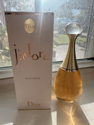 Dior J'adore Eau de Parfum Spray Regular Size 100 ml / 3.4 fl oz