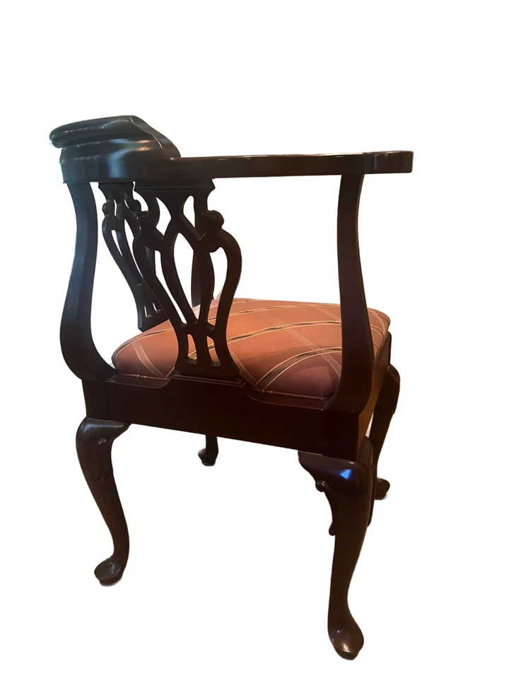 Silla esquinera vintage c. 1980 Ethan Allen corte georgiana reina Ana cereza Foto 2 de 4