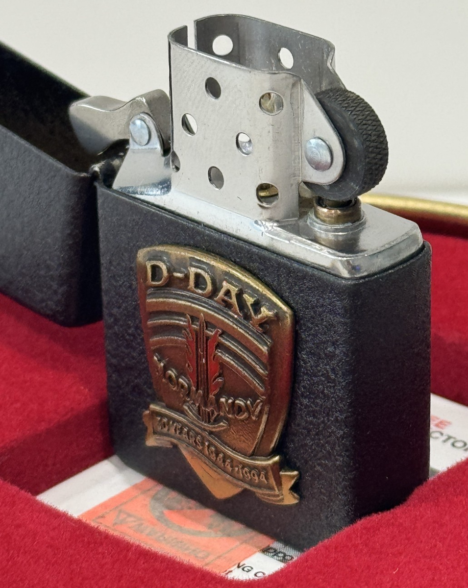 D-day WWII 50th Anniversary Collectible of The Year Zippo Lighter