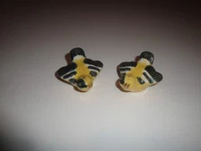 Rosemeade Pottery Rare Goldfinch Shakers NICE!