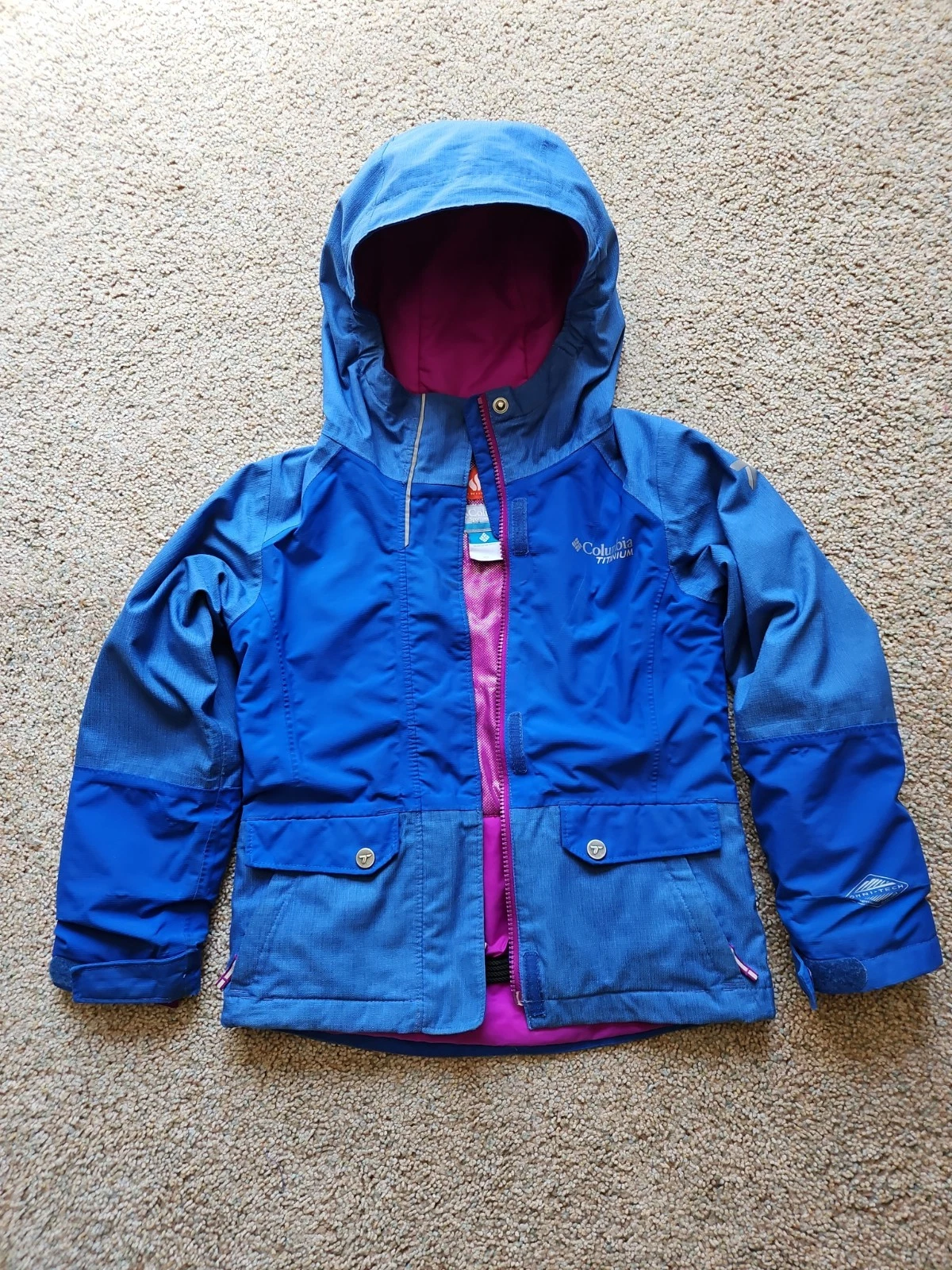 Columbia Titanium Girls' Ski Jacket Size XS 6-6X Blue And fuchsia pink