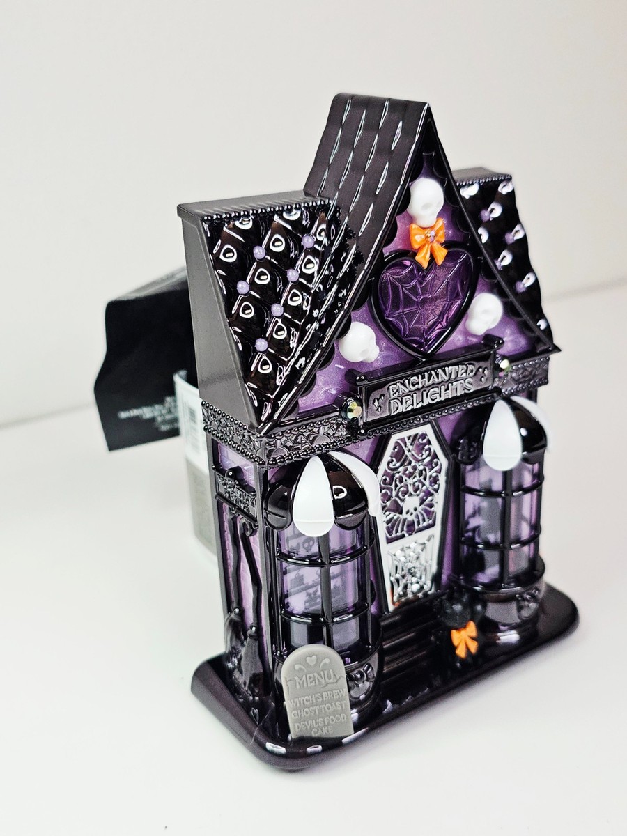 2025 Bath & Body Works Halloween Sweet Shop Wallflower Plug-In