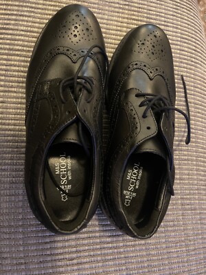 Girls Patent Brogue School Shoes Lace Up Uniform Shoes Size: