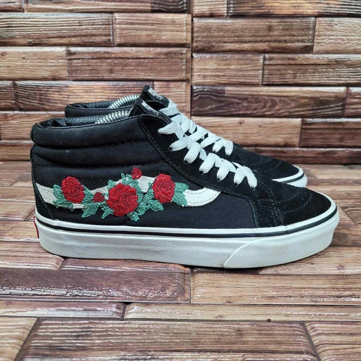 Black vans top with roses embroidered