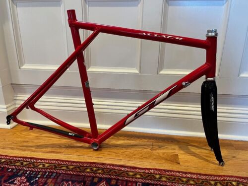 GT Attack 1998? red vintage 606 aluminum road bike frame, Edge carbon frame,55cm