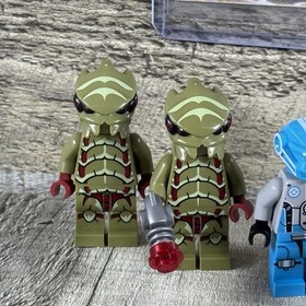 LEGO Galaxy Squad Lot Robot Sidekick Space Police Red Green Black Lot of 5