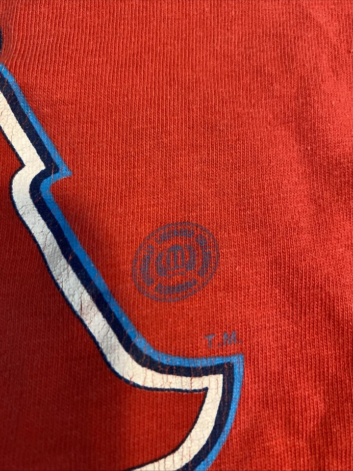 Camiseta de baloncesto universitario vintage talla L años 80 roja Arizona Wildcats Foto 3 de 4