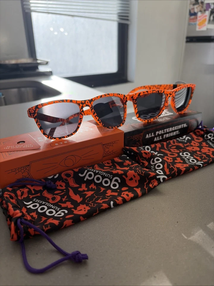 Gafas de sol Goodr Halloween - Ejercicia a los demonios - 2 pares Foto 2 de 4