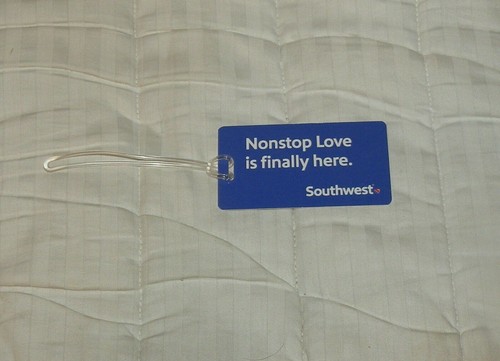 SOUTHWEST AIRLINES LUGGAGE TAG NONSTOP LOVE IS FINALLY HERE NEW BAG TAG