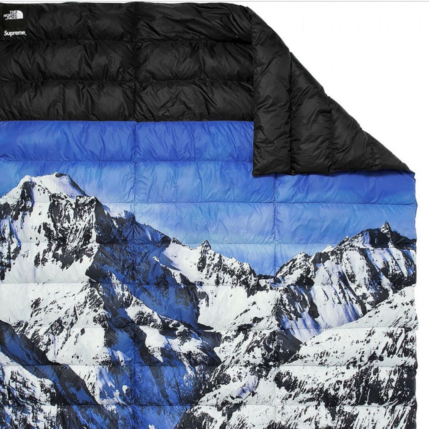 Supreme The North Face Mountain Nupste Blanket (Brand New, 100% Authentic)