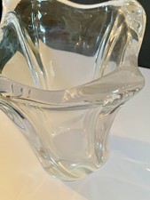 Vase Corolle cristal Signé Daum France