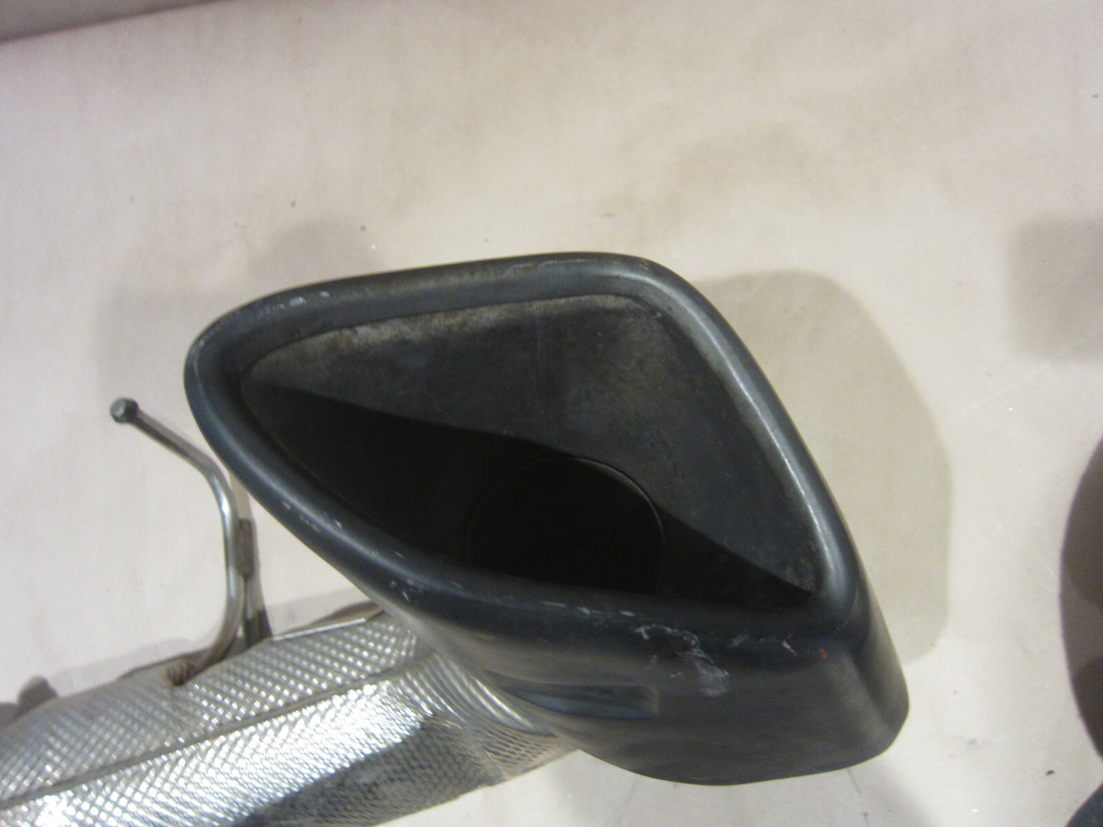 McLaren 570S - RH Exhaust Pipe & Tip - P/N 13H0260CP