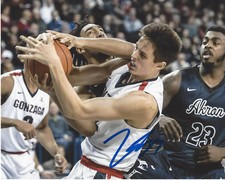 ZACH COLLINS SIGNED GONZAGA BULLDOGS 8X10 PHOTO C w/COA PORTLAND TRAILBLAZERS