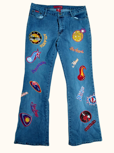 Womens Le More NBA Team Embroidered 