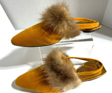 Bonwit Teller Gold Velvet with Natural Mink Trim Slippers Vintage Women 8 1/2 B