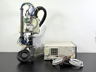 Seiko Epson LS3-401S 4-Axis SCARA Robot w/ RC90 Controller 200 240VAC Test