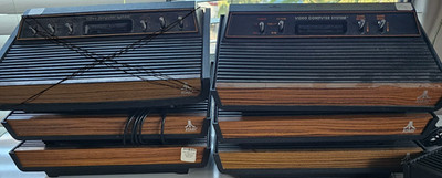 Vintage Atari 2600 Console Only  Broken Not Working For Parts Or Repair
