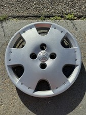 One 00-05 Toyota Echo 14 Hubcap Wheel Cover Oem Repair