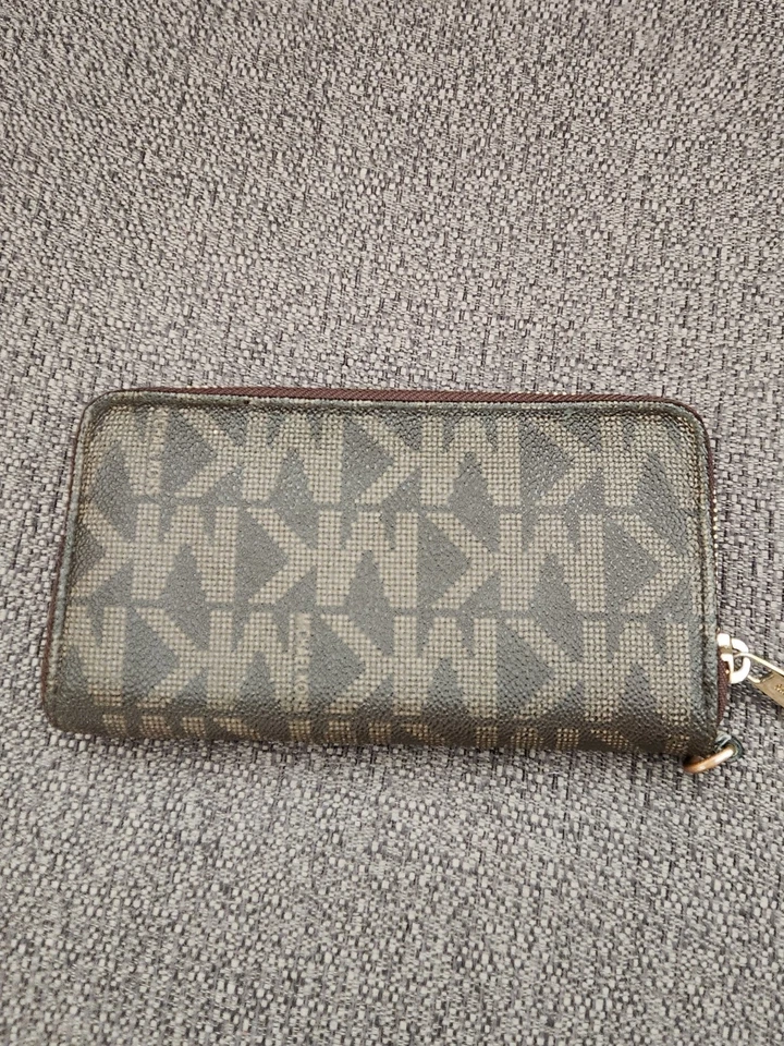 Brown Leather Logo Michael Kors Wallet With Gold Hardware - Image 2 of 4