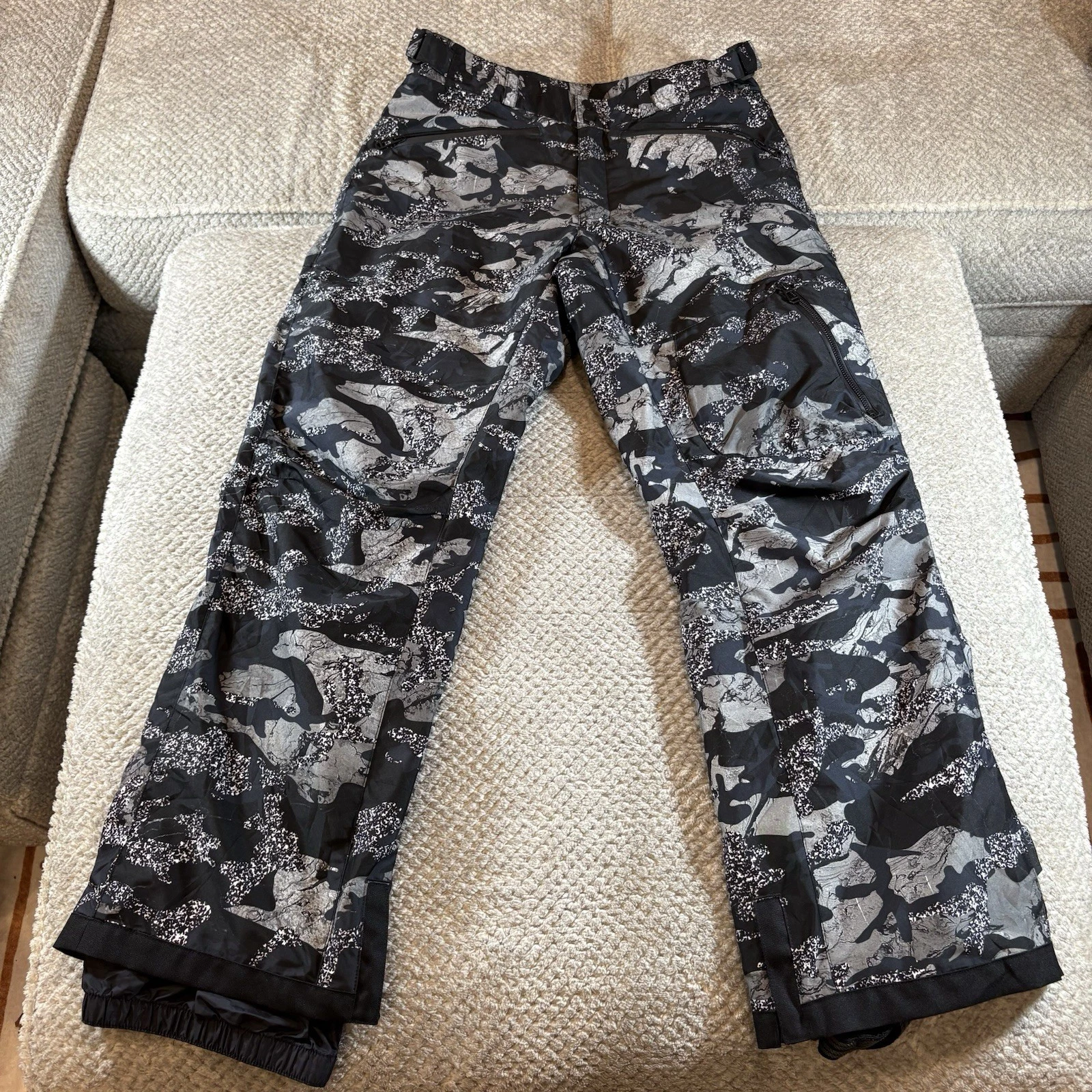 NWOT Body Glove Snow Technology Camo Ski Snowboard Pants Mens L Digital Camo
