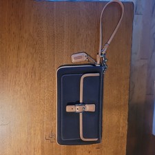 Vintage Coach Hamptons Canvas/Leather Wristlet Clutch Blue w/ Tan Trim
