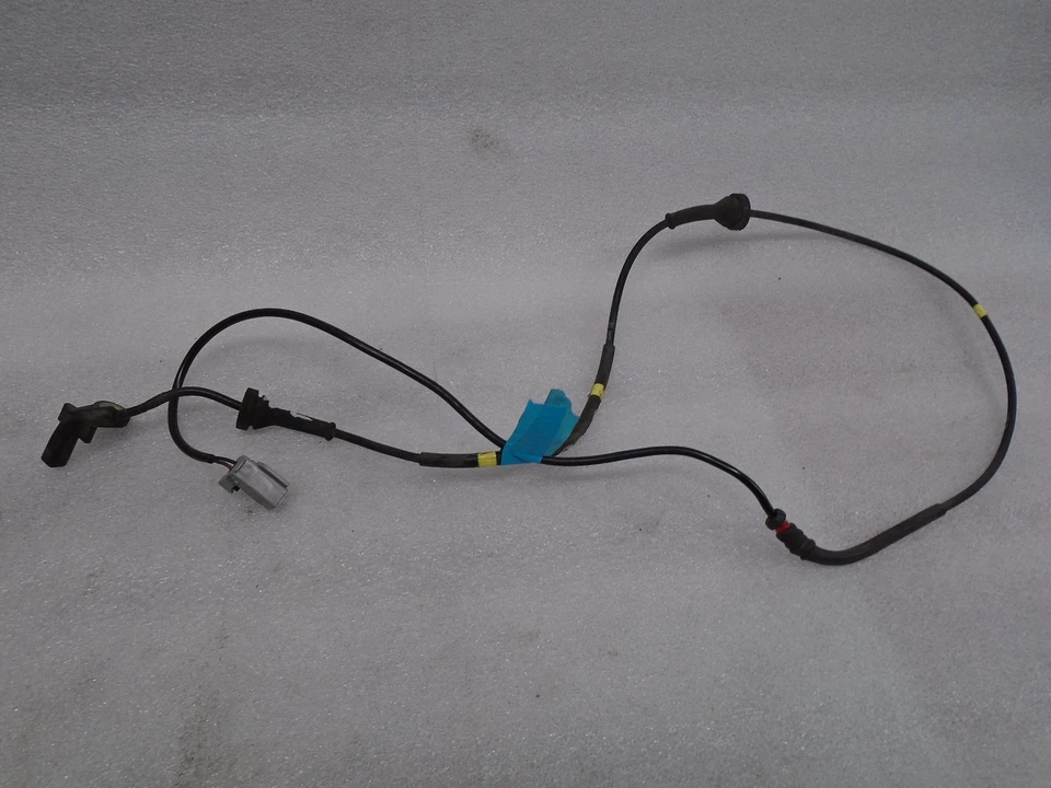 Sensor de velocidad de rueda trasero izquierdo Volvo S60 2001-2004 ABS lado del conductor OEM VP801119 Foto 2 de 4