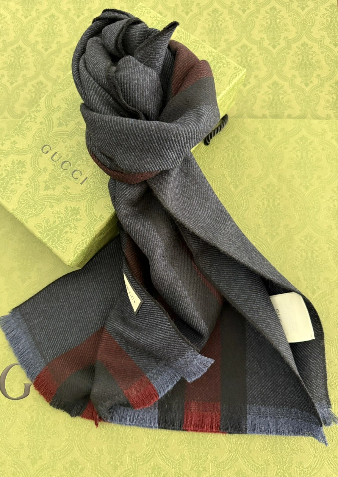 Foulard en laine Gucci Lana neuf avec étiquette