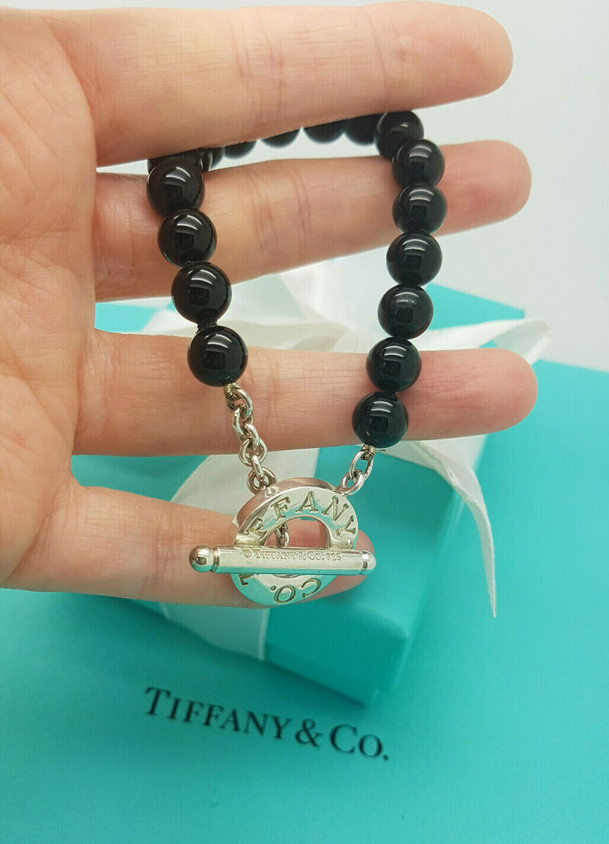Tiffany & Co Black Onyx 8mm Bead Silver Toggle Bracelet 7.75 Tiffany & Co Black Onyx 8mm Bead Silver Toggle Bracelet 7.75