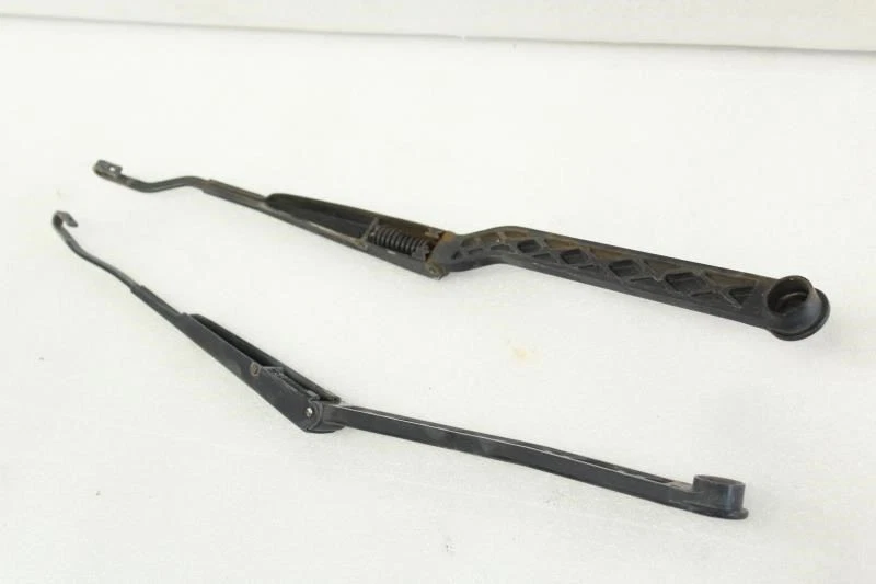 1997 1998 1999 年 2000 年 LEXUS SC300 SC400 WINDSHIELD WIPER ARMS — 第 3/4 张图片