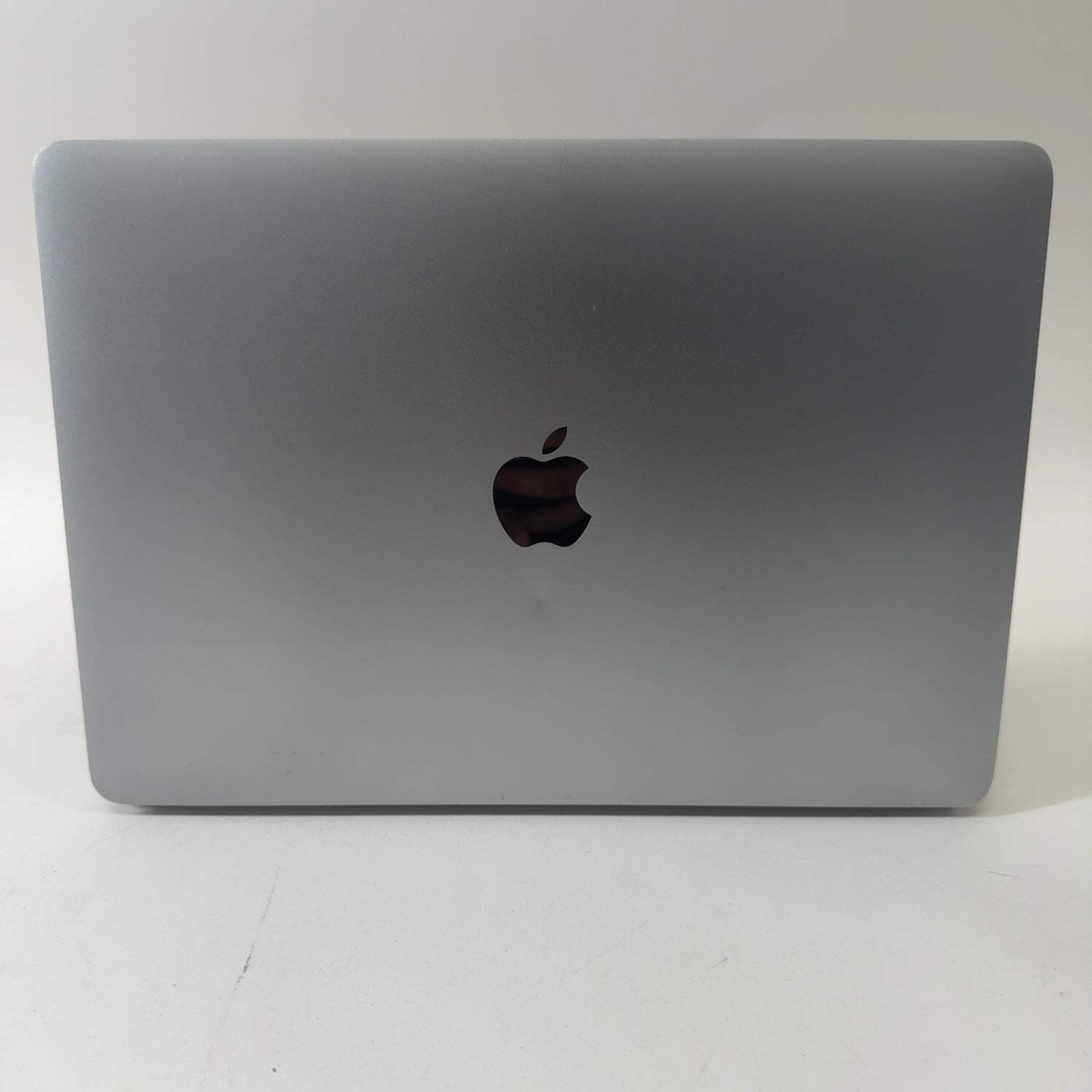2020 Apple MacBook Air 13.3