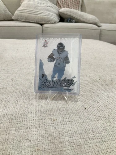 2025 Topps Signature Bijan Robinson Base (RAW)