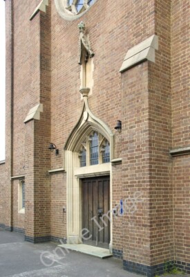 Foto 6x4 St Matthew, Durham Road, Cottenham Park New Malden c2005