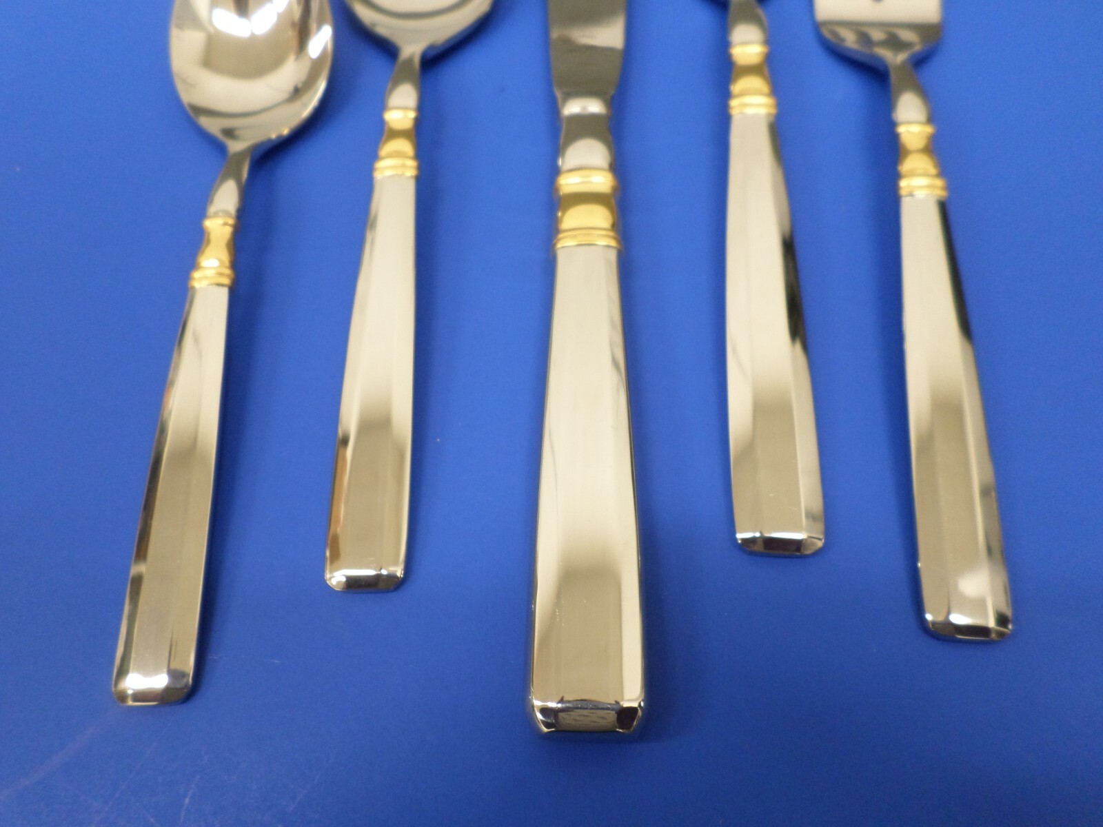 Gorham ARIANA GOLD Accent Glossy 18/8 Stainless Japan Flatware 5pc PLACE SETTING eBay