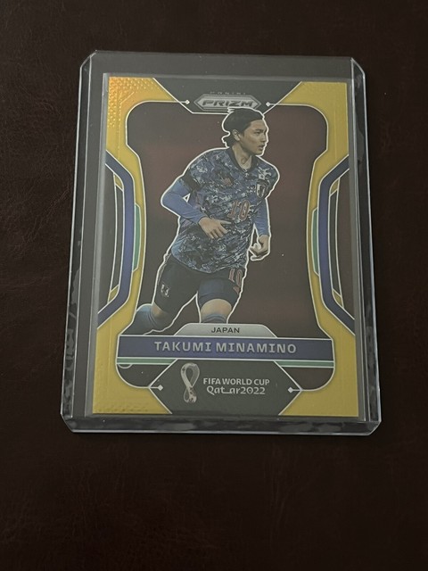 2022 Panini Prizm World Cup Soccer #133 Takumi Minamino Gold /10