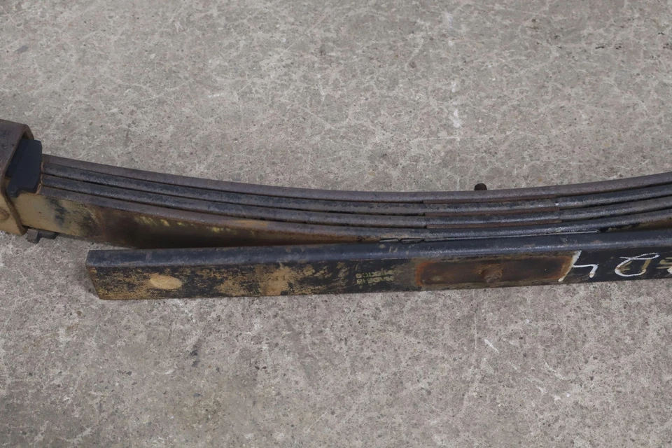 95-00 Chevy Tahoe Yukon GMT400 OEM Rear Leaf Springs Pair Left/Right Foto 4 de 4