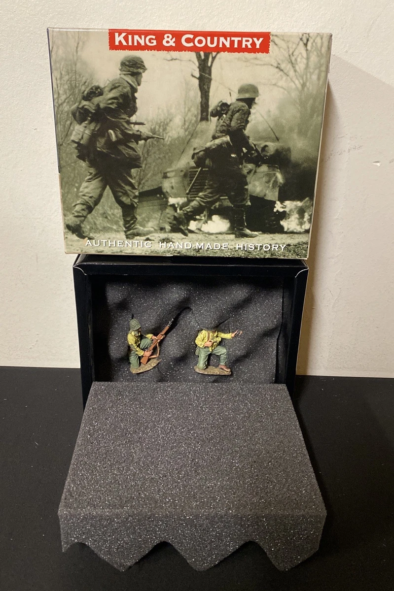 BBA092 B.A.R. Gunner by King and Country