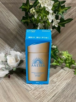 ANESSA Perfect UV Sunscreen Skincare Milk SPF50+ PA++++ 60ml free Shipping Japan