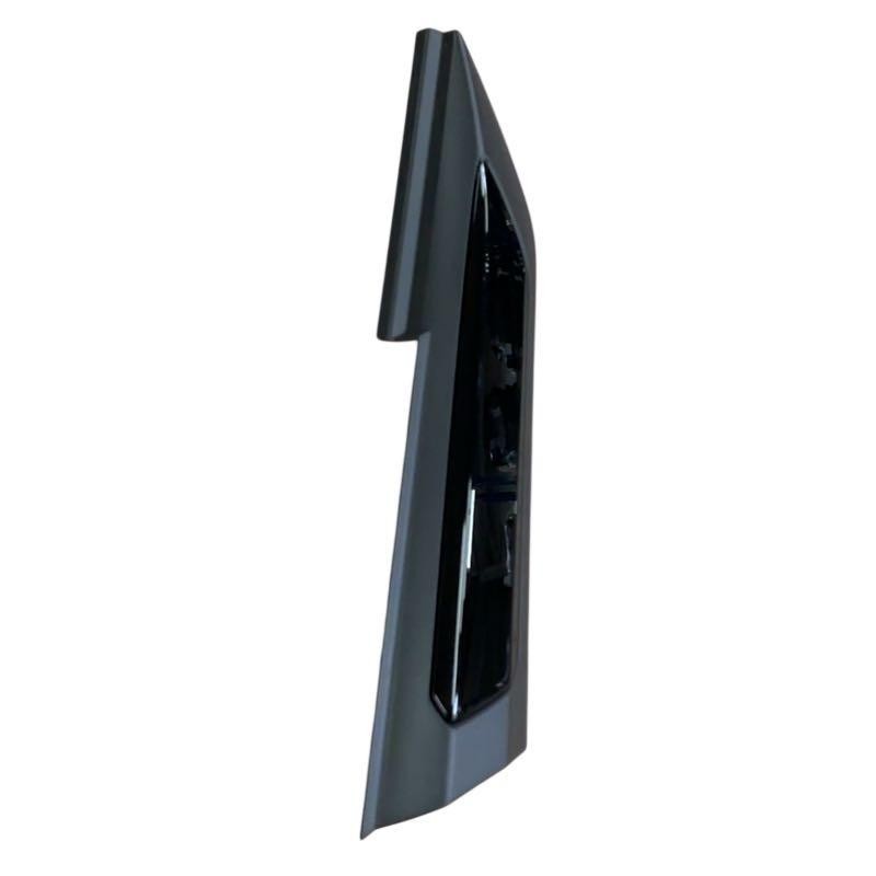 Moulure garde-boue avant droit Peugeot 2008 protection arche de roue plastique noir 98258608XY