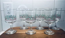 Vintage ‘86 Libby’s Arby's Christmas Holly Berry, Stem Wine Glasses Set of 6