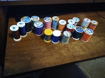 lot of 18 spools of  Coats & Clark  & Gutermann thread