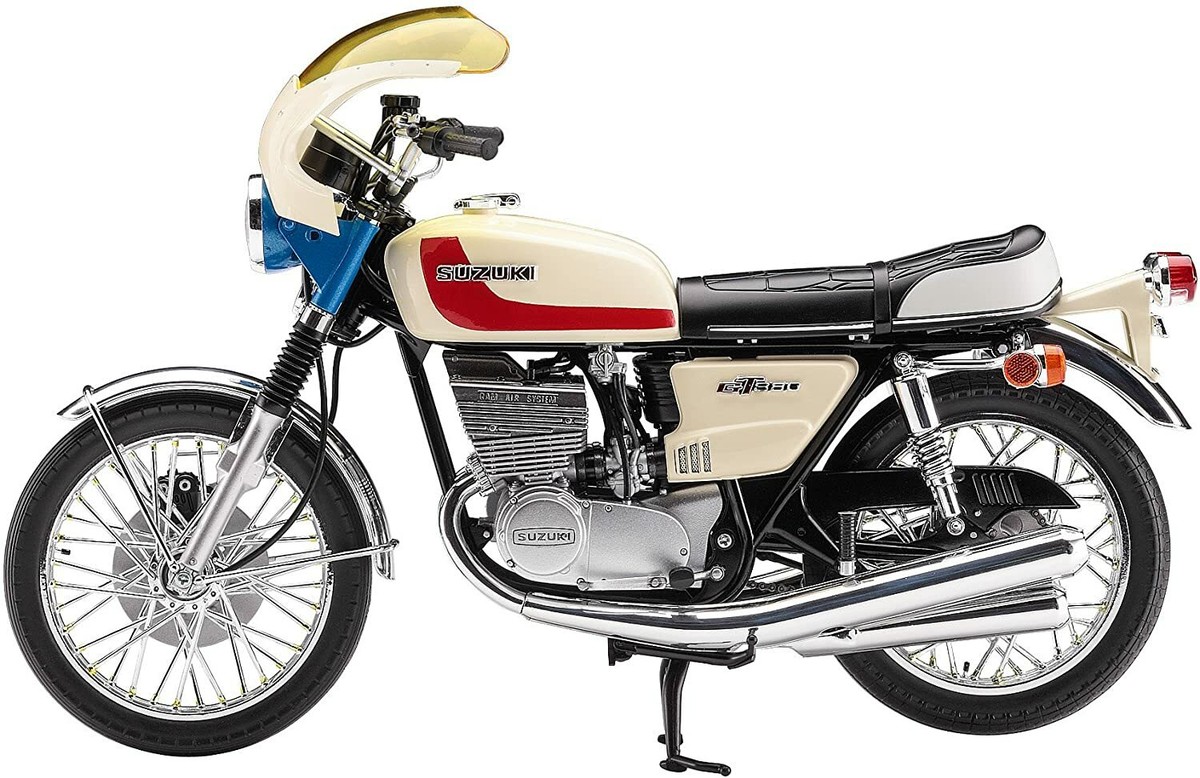 GT380プラモデル HASEGAWA Scale model 1/12 Takeshi Hongo's Bike Suzuki GT380