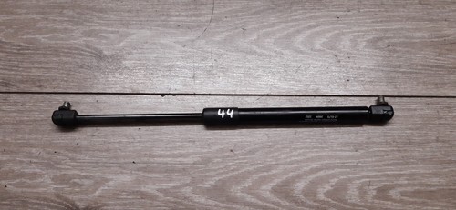 VW T5 Multivan 2x Nippel 1x Dämpfer Motorhaube Nachbau 7H0823359C