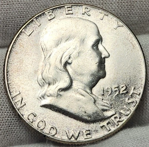 1952 P Franklin Half Dollar Uncirculated, 90% Silver - 0.3617 Troy Ounces, F52p2