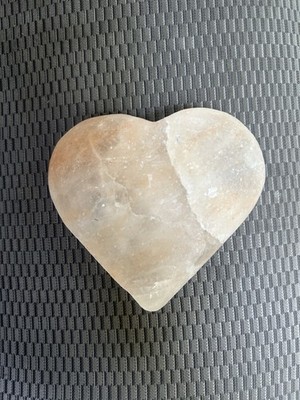 Stone Marble Heart Paperweight -1 Himalayan salt