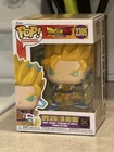 Funko Pop! Super Saiyan 2 Son Goku (Mini) - Dragon Ball Daima - GITD Chase