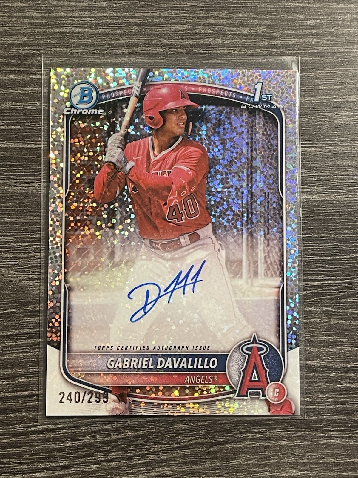 GABRIEL DAVALILLO 2025 BOWMAN CHROME 1ST SPECKLE AUTO /299