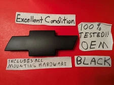 ✅OEM BOWTIE GRILLE EMBLEM 2001-2006 TAHOE SUBURBAN 99-02 CHEVY SILVERADO BLACK