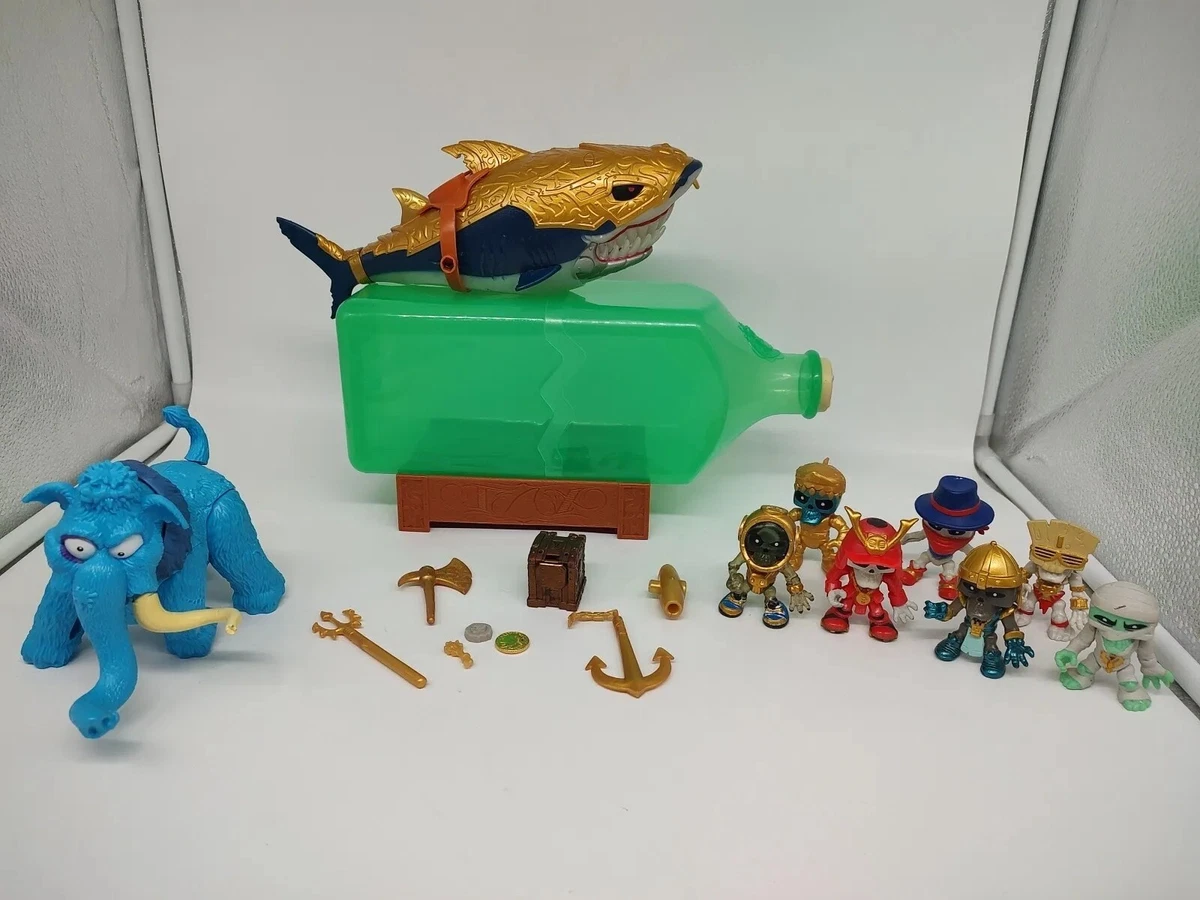 Treasure X Figures Sunken Gold Shark Lot