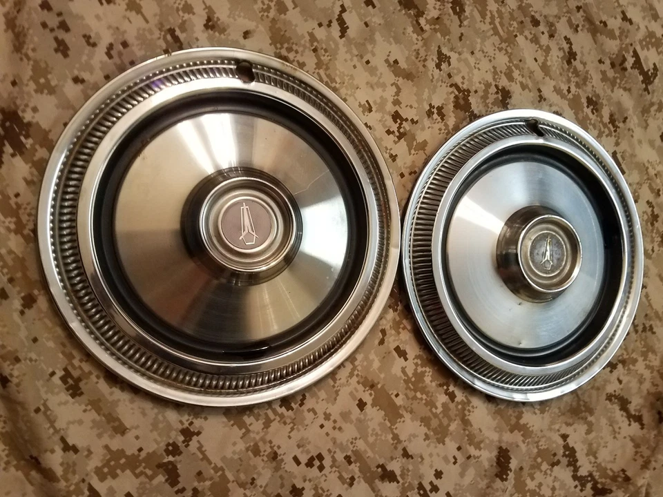1974-1979 Plymouth 14" wheel  Hub Caps Valiant Duster Barracuda Scamp oem mopar - Image 3 of 4